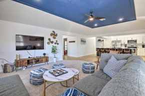Riverfront Seguin Home with Dock 3 Mi to Dtwn!